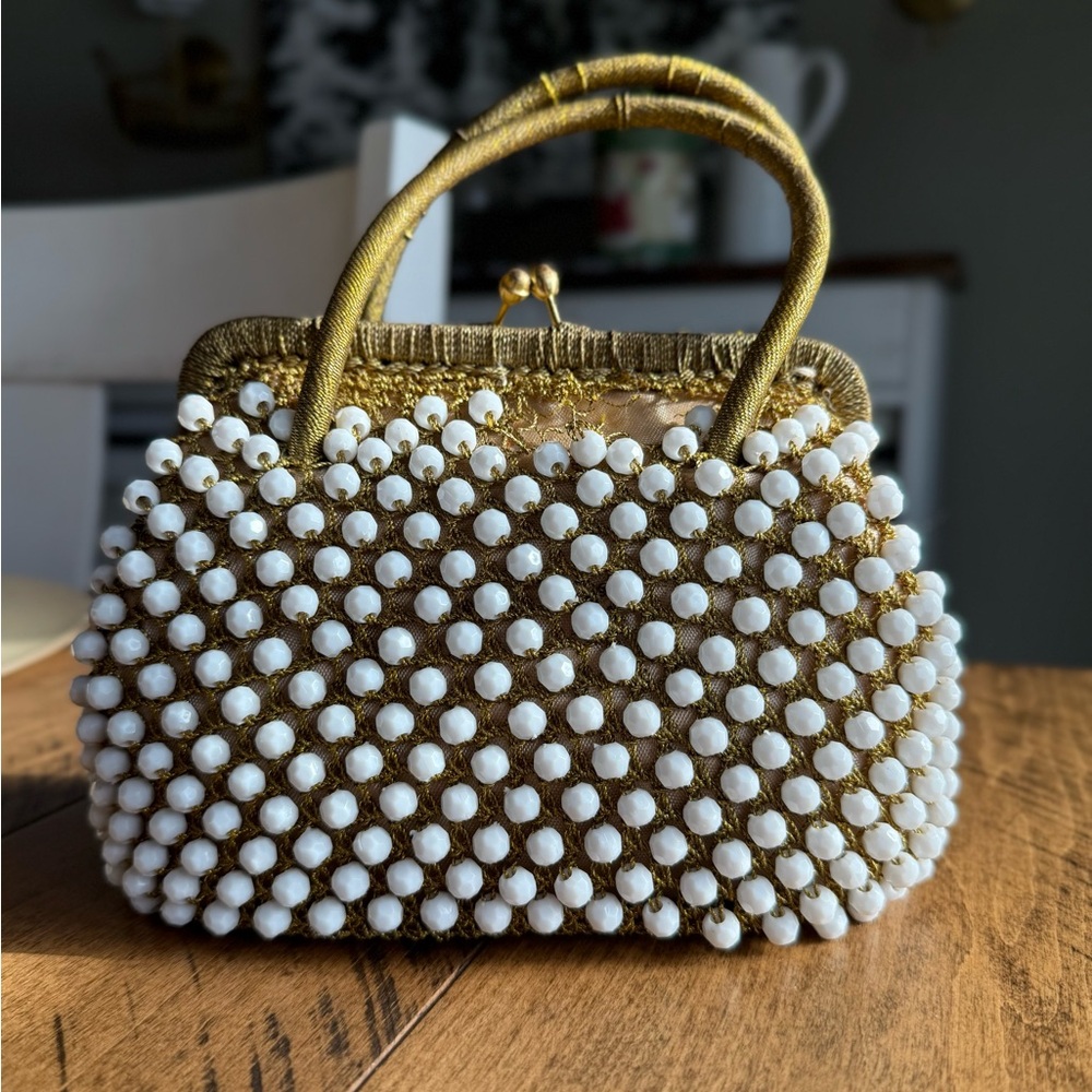 Vintage Barbara Lee beaded white and gold evening bag purse
